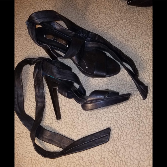 BCBG MAXAZRIA Black ALL Leather LACE UP Stilettos - Picture 3 of 4